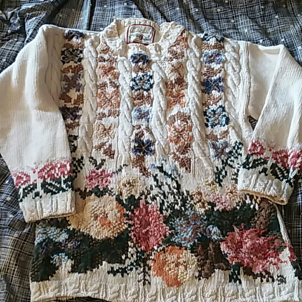 VINTAGE Chunky Knit Sweater